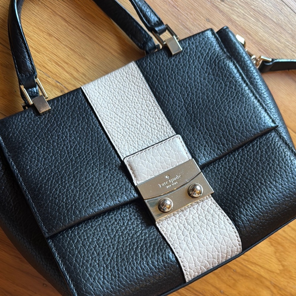 Kate Spade Black and Cream Leather Handbag - Picture 2 of 12